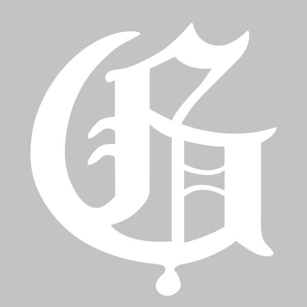 Royals G Sticker Thumbnail